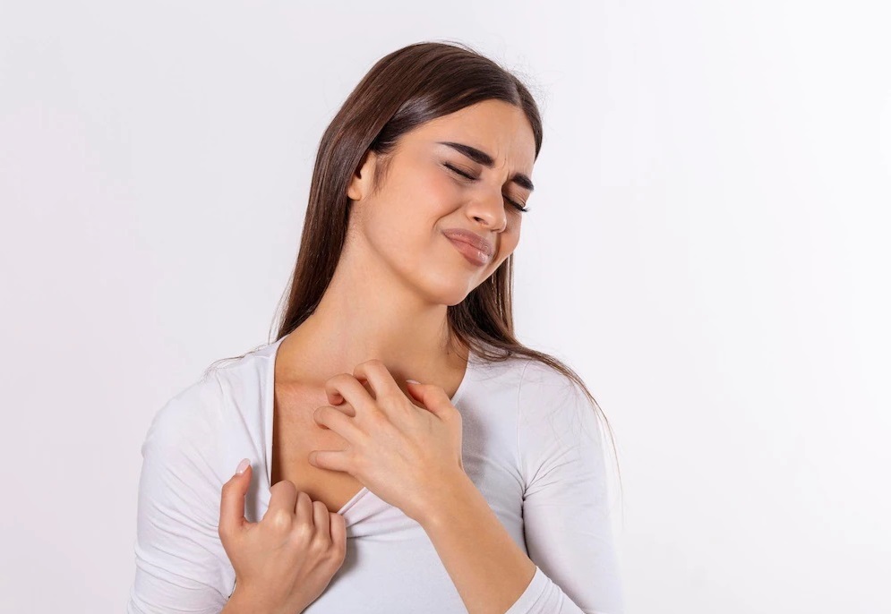 Alergia la soare:  cauze, simptome, tratament